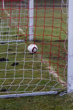 Bild 169 - B-Juniorinnen MTSV Olympia Neum�nster - SG Altenholz/Holtenau : Ergebnis: 2:1